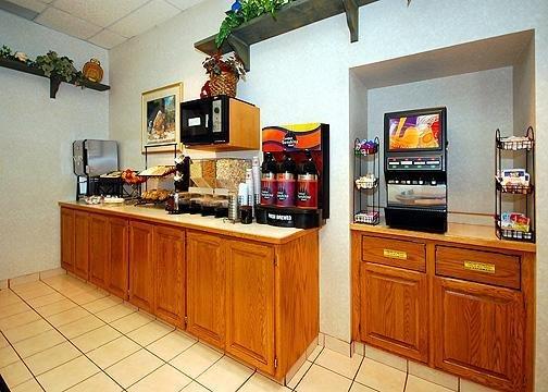 Inn Comfort Plymouth-minneapolis 3*
