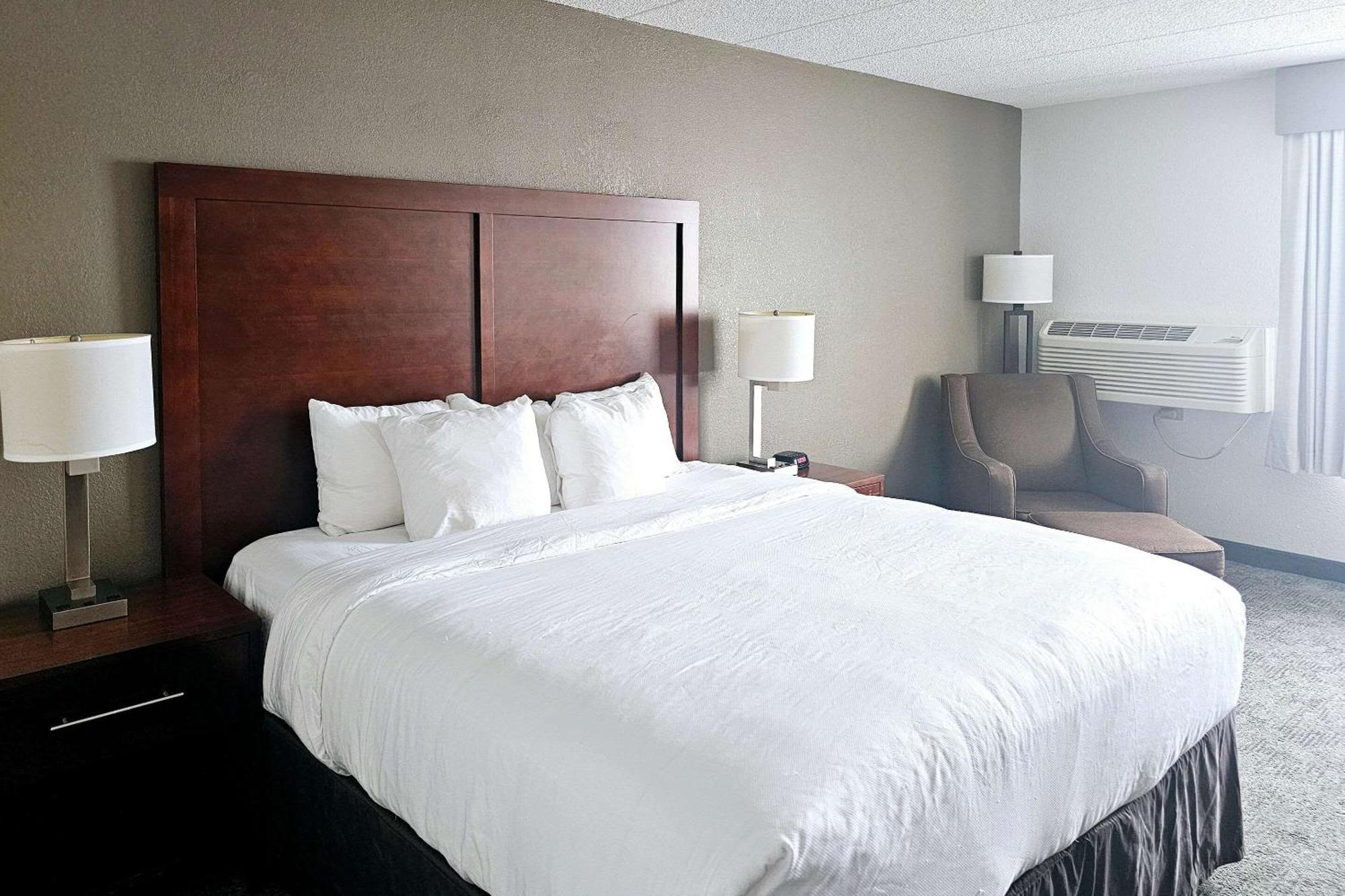 Comfort Plymouth-minneapolis 3* Plymouth