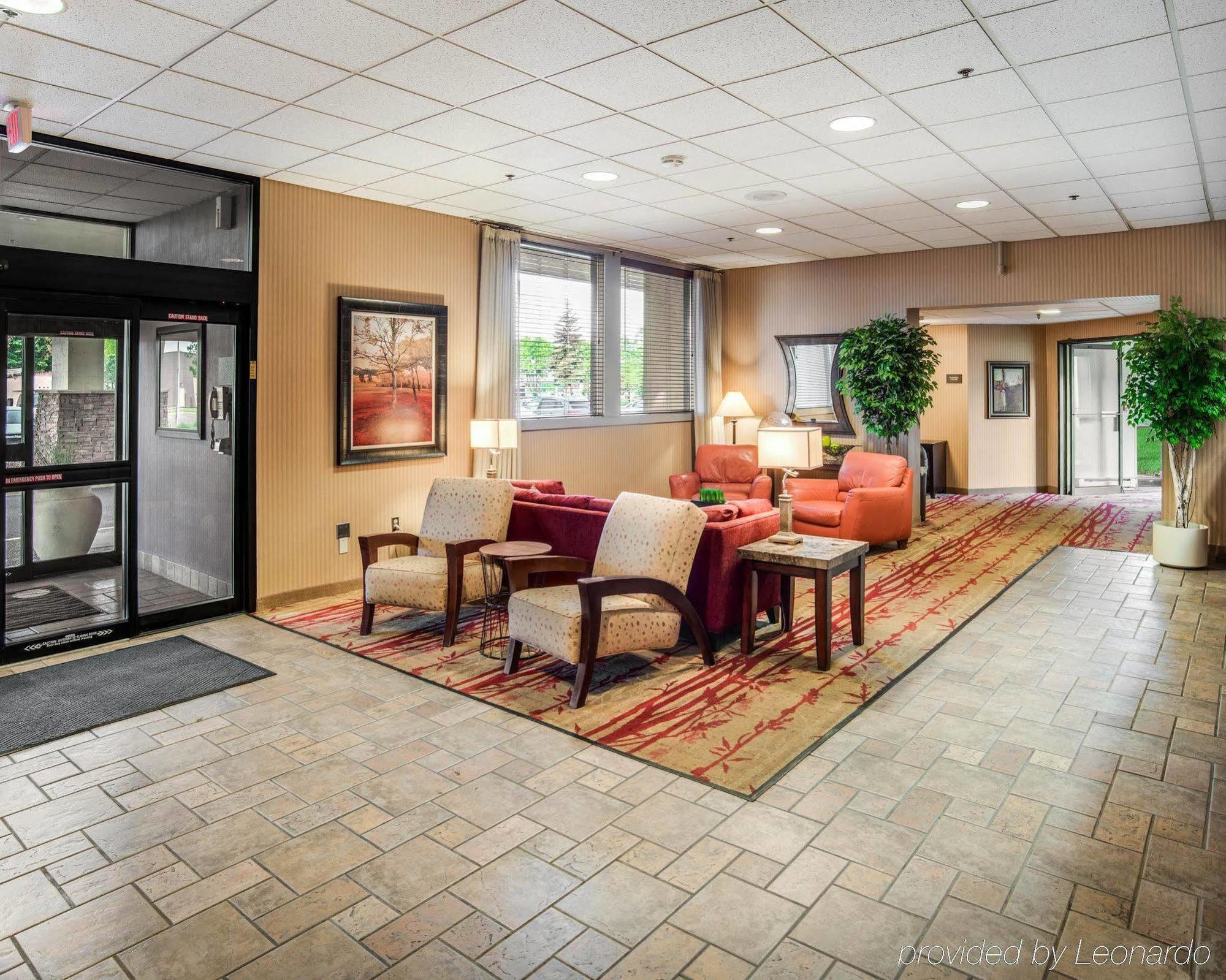 Comfort Plymouth-minneapolis 3*
